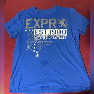 Men's t shirt size M express